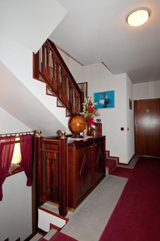 Bed & Breakfast Villa Klara Ičići Екстериор снимка