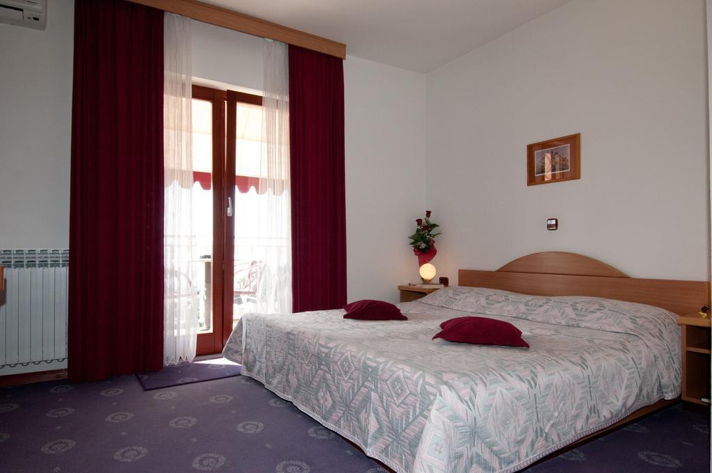 Bed & Breakfast Villa Klara Ičići Стая снимка