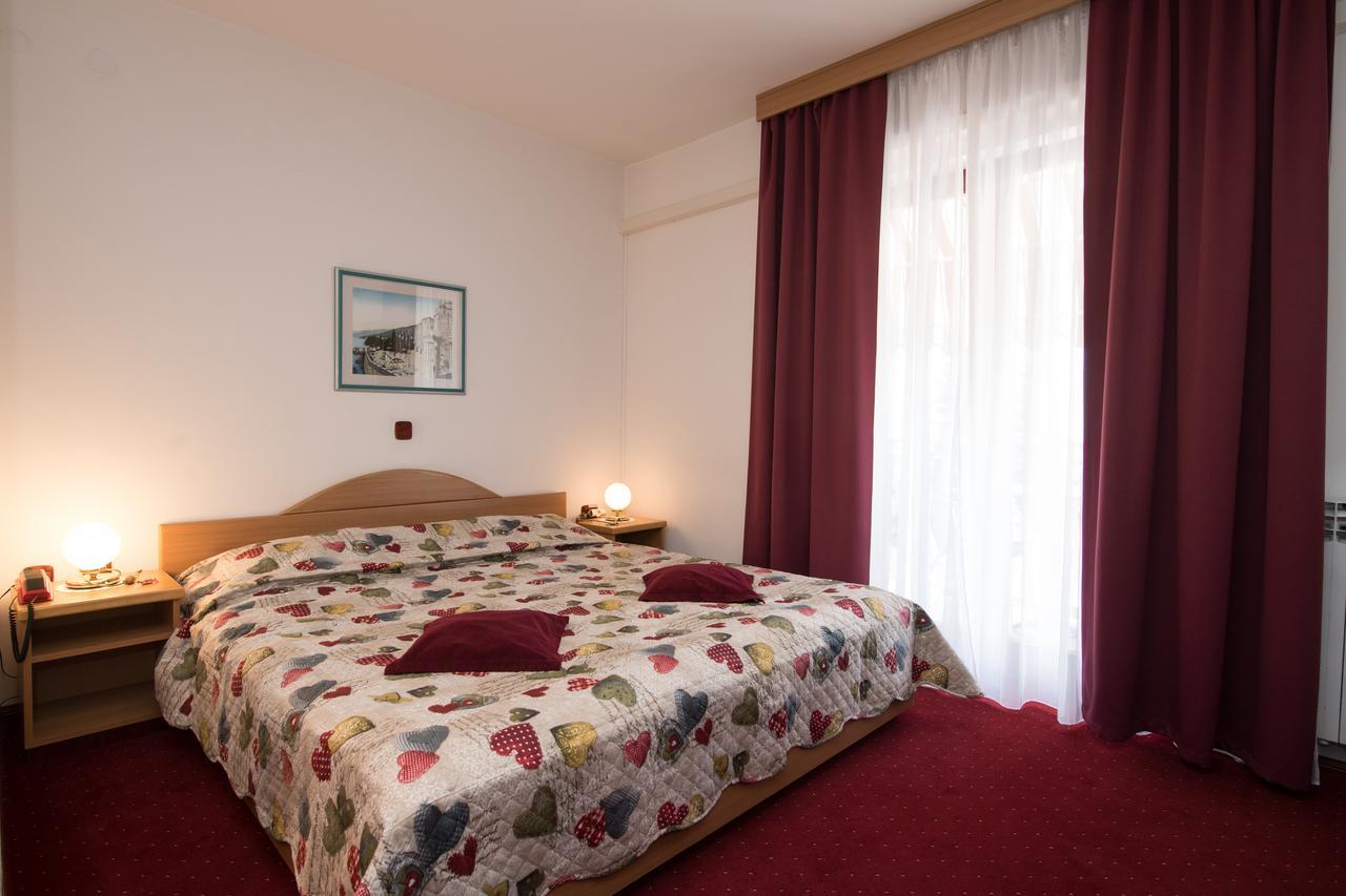 Bed & Breakfast Villa Klara Ičići Екстериор снимка